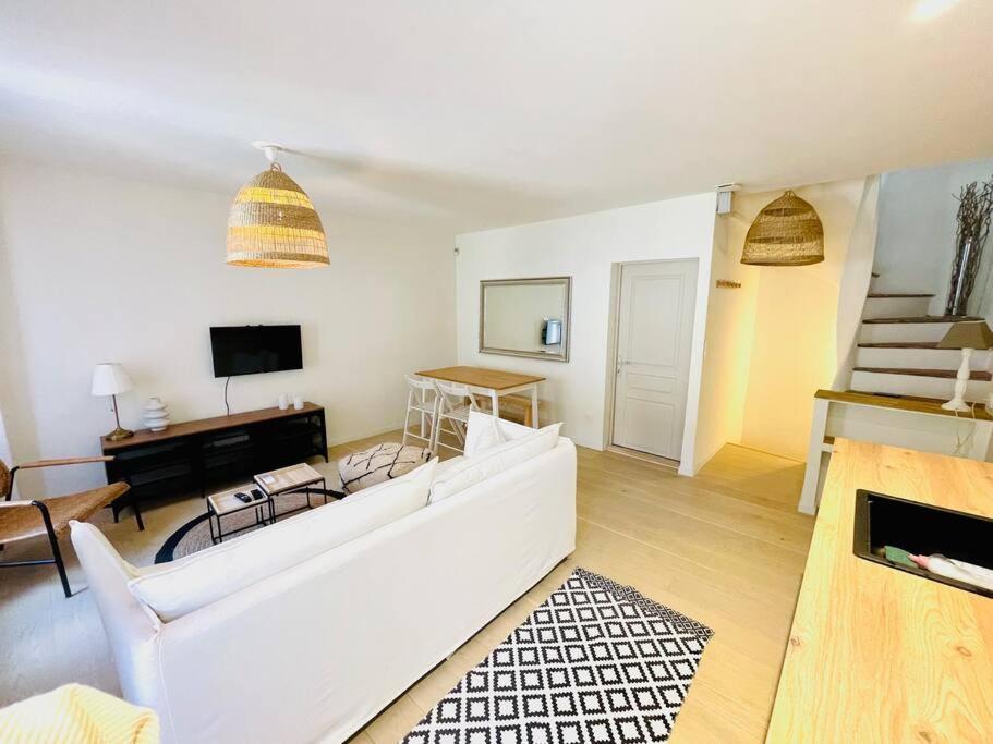 Maison Charmante Avec Terrasse, 2 Chambres Marseillan  Esterno foto